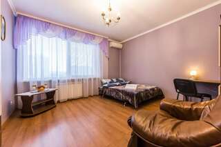 Апартаменты Комфортная двухкомнатная квартира возле метро Академгородок Киев Апартаменты с 1 спальней-50