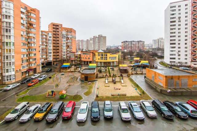 Апартаменты Комфортная двухкомнатная квартира возле метро Академгородок Киев-55